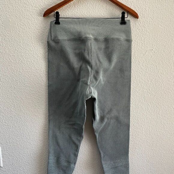 Offline by Aerie High Waist Legging Pants Fitted Striped Green Gray XL - Picture 2 of 7